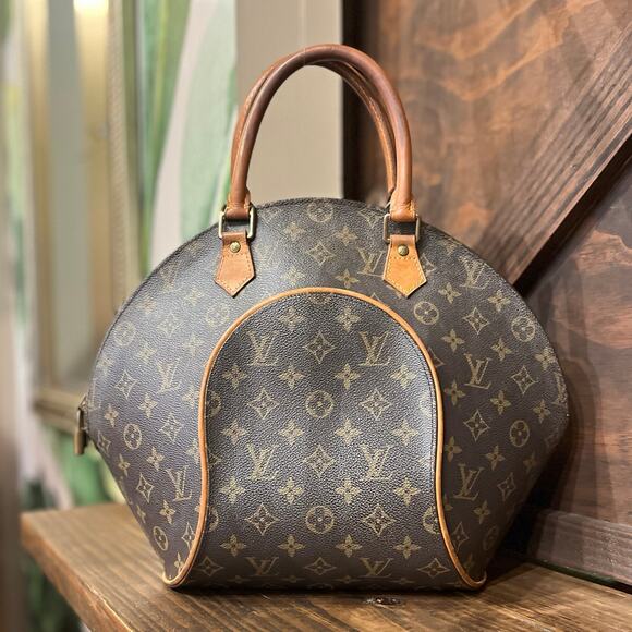 LOUIS VUITTON Ellipse MM Monogram Canvas Top Handle Bag - Picture 3 of 16
